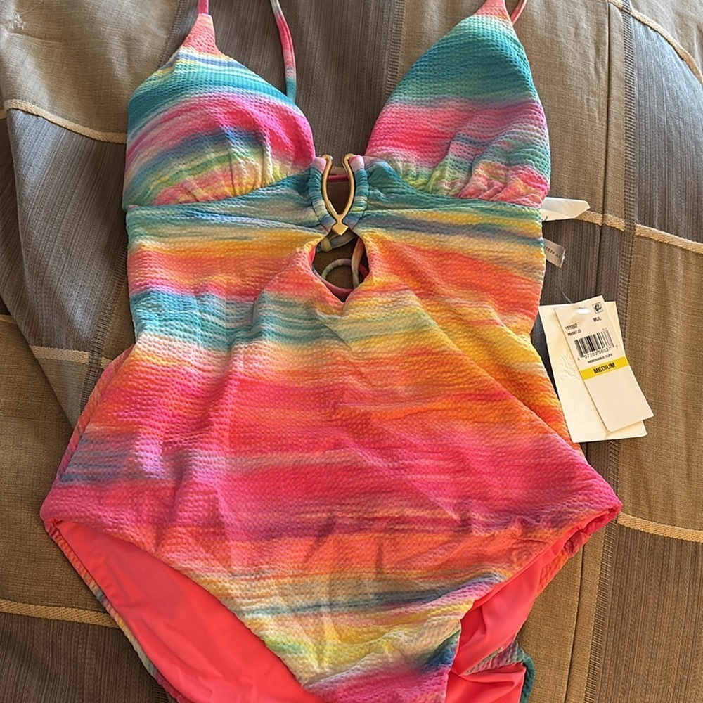 BECCA Women's Verano One Piece Swimsuit, Plunge Neck, Bathing Suits Medium - Picture 9 of 12